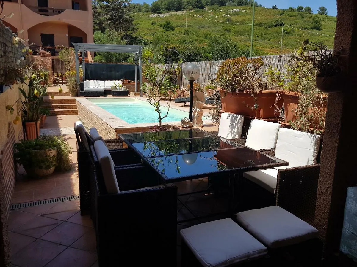 Casa Vacanze Valentina Porto Conte Holiday home